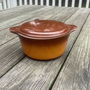 Vintage Pyrex old Orchard casserole dish with brown lid